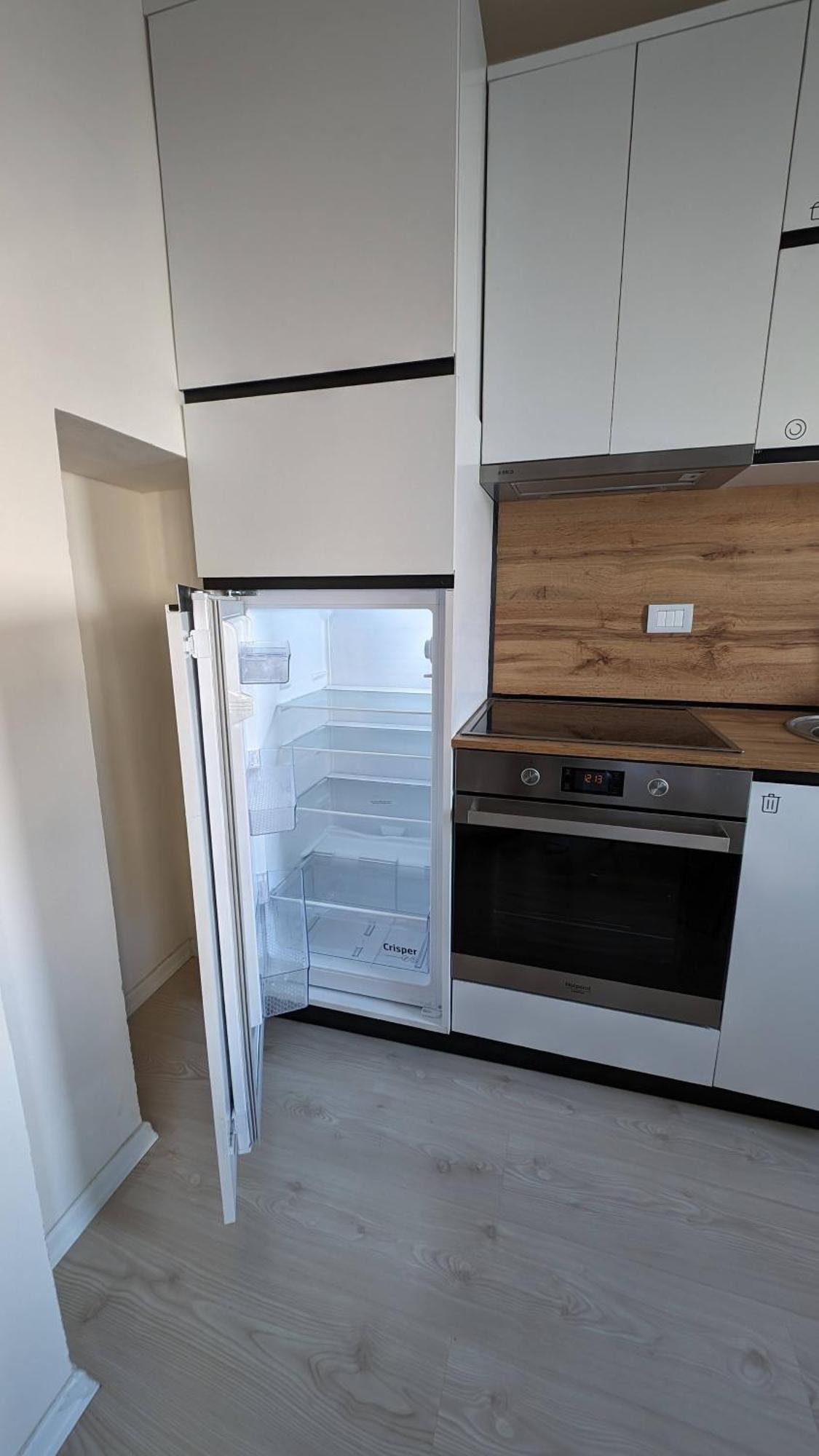 Modern Cozy Apartment 10 Min Walk To Skanderbeg Square Тирана Екстер'єр фото